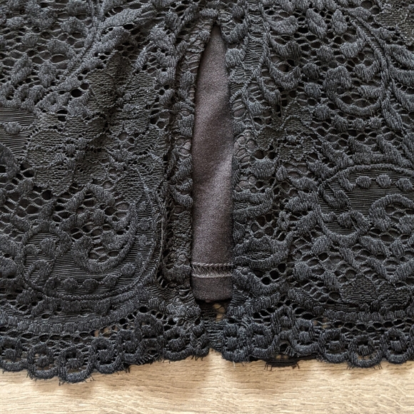Vero Moda Black Lace Skirt - XS - Picture 3 of 5